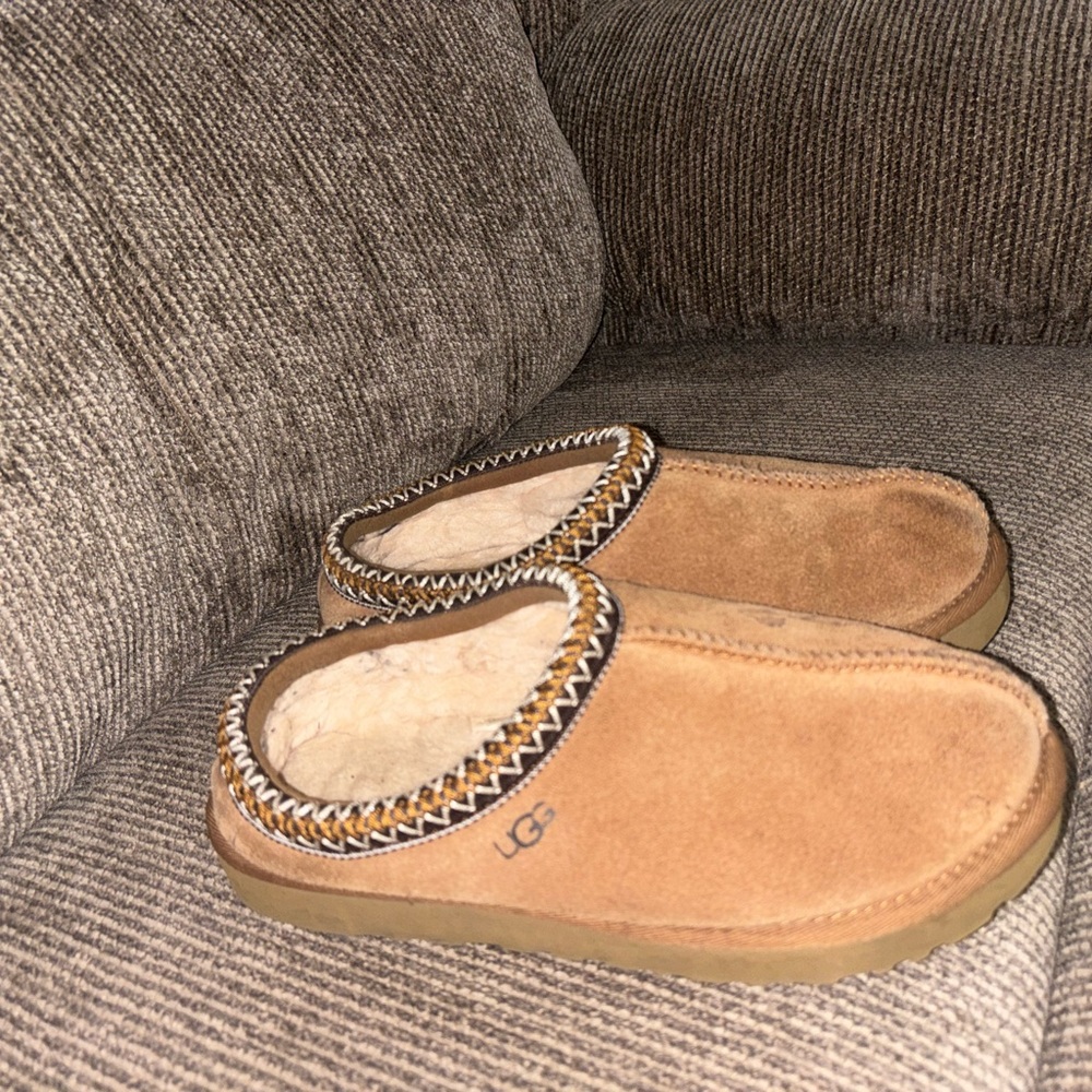 UGG Women's Brown Cozy Slippers
